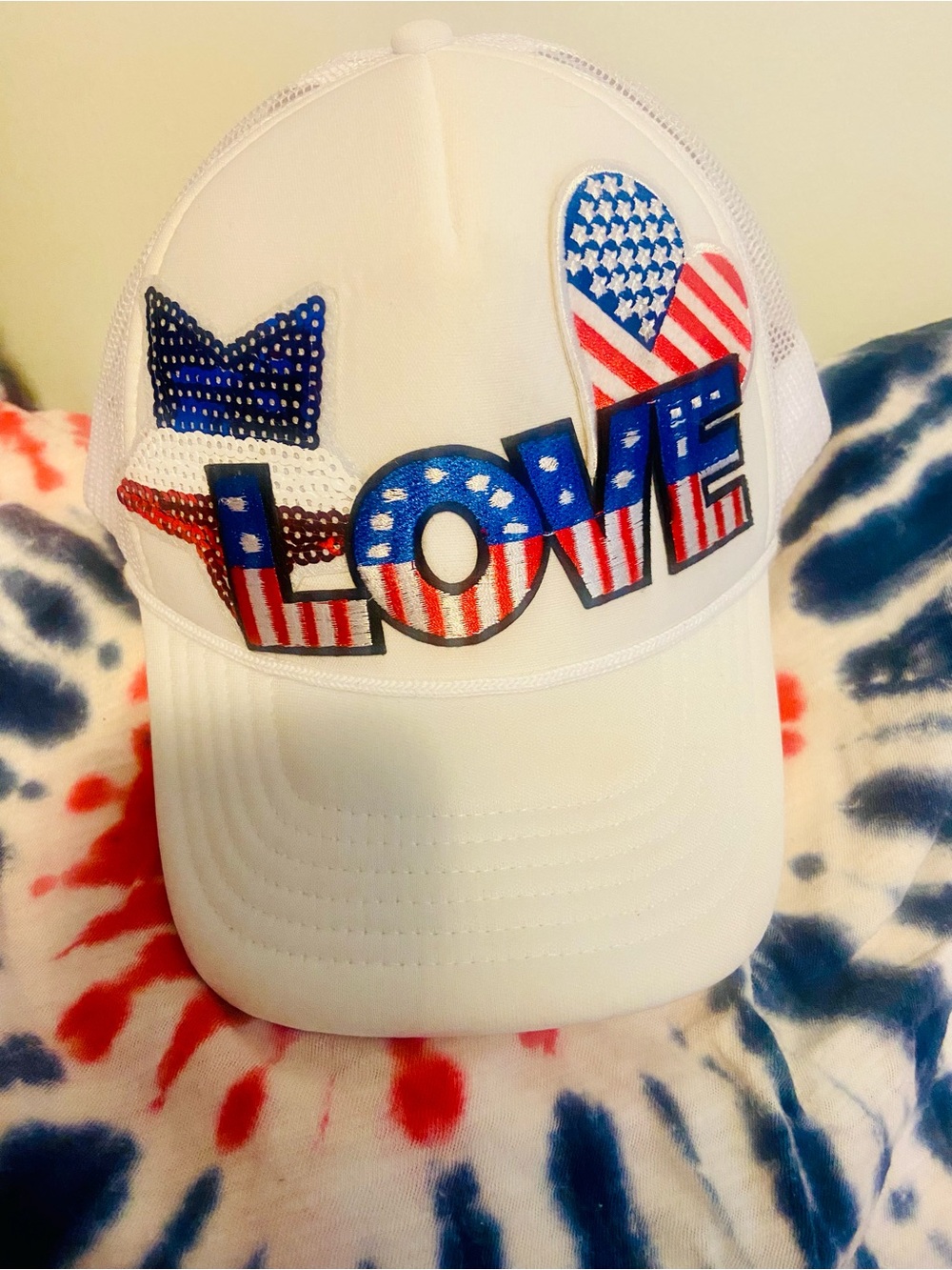 🇺🇸HURRY!🧨🇺🇸White Mesh Trucker Hat with Patriotic Patches